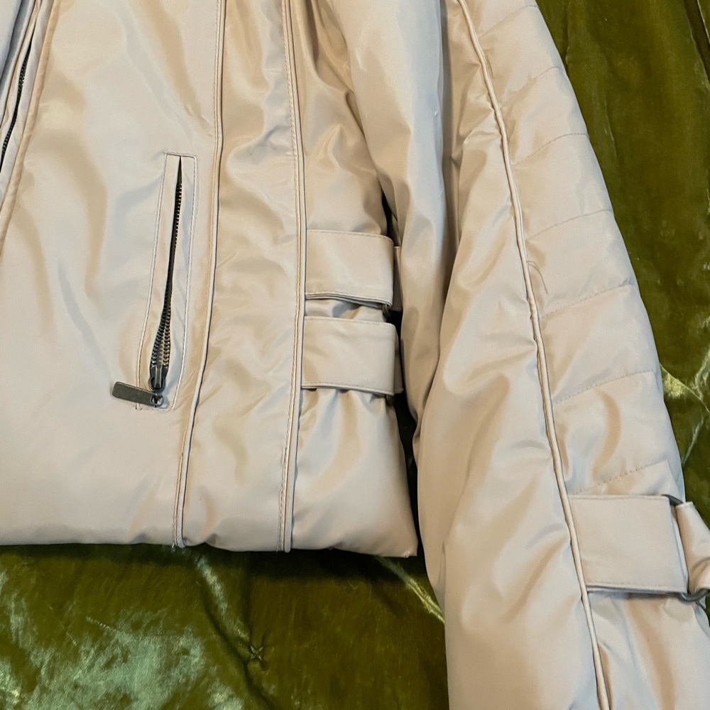Ski jacket - Picture 3 of 3